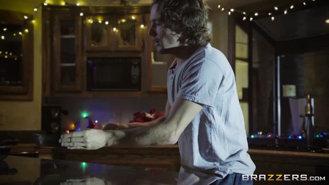 Мачеха прокатилась на члене - #1