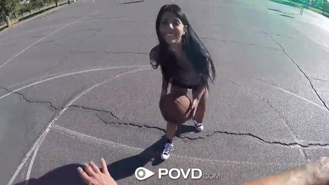 Предложила парню секс - #1